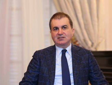 Ο Ομέρ Τσελίκ κατηγορεί τον Γκάμπριελ για «ρατσισμό»